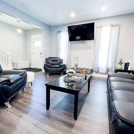 Modern 5Br Home Perfect For Families Niagara Falls Esterno foto