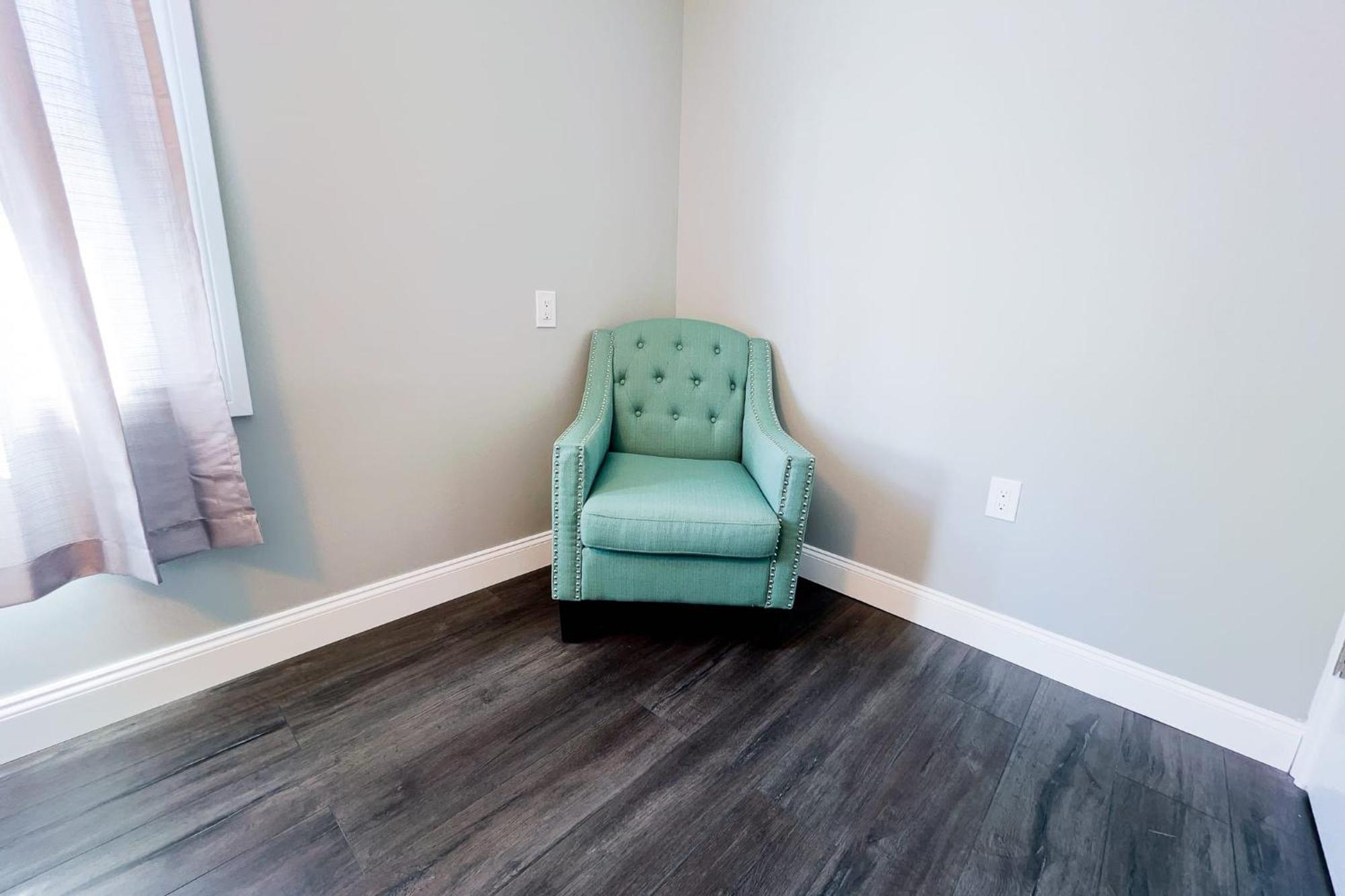Modern 5Br Home Perfect For Families Holiday home Niagara Falls