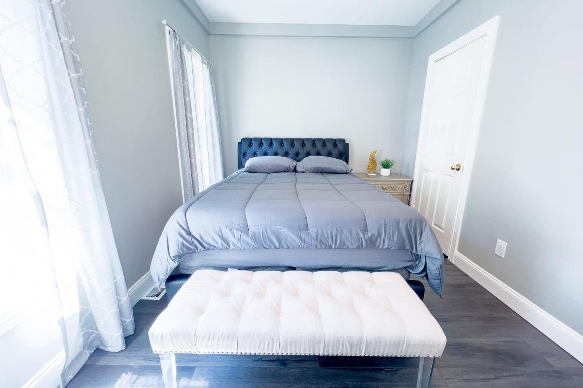 Modern 5Br Home Perfect For Families Niagara Falls