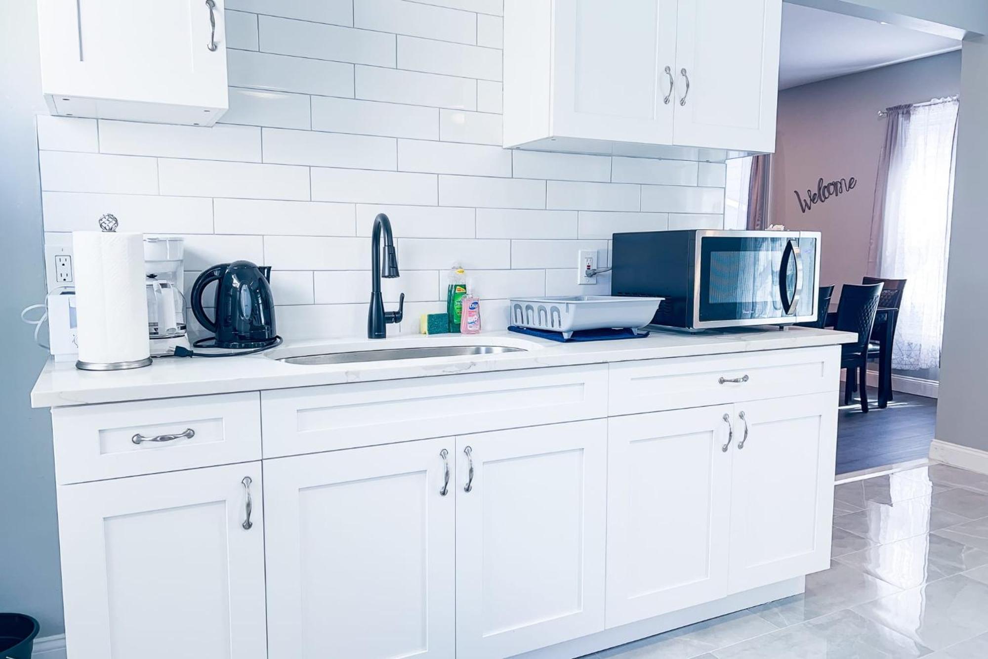 Modern 5br Perfect For Families Hébergement de vacances Niagara Falls